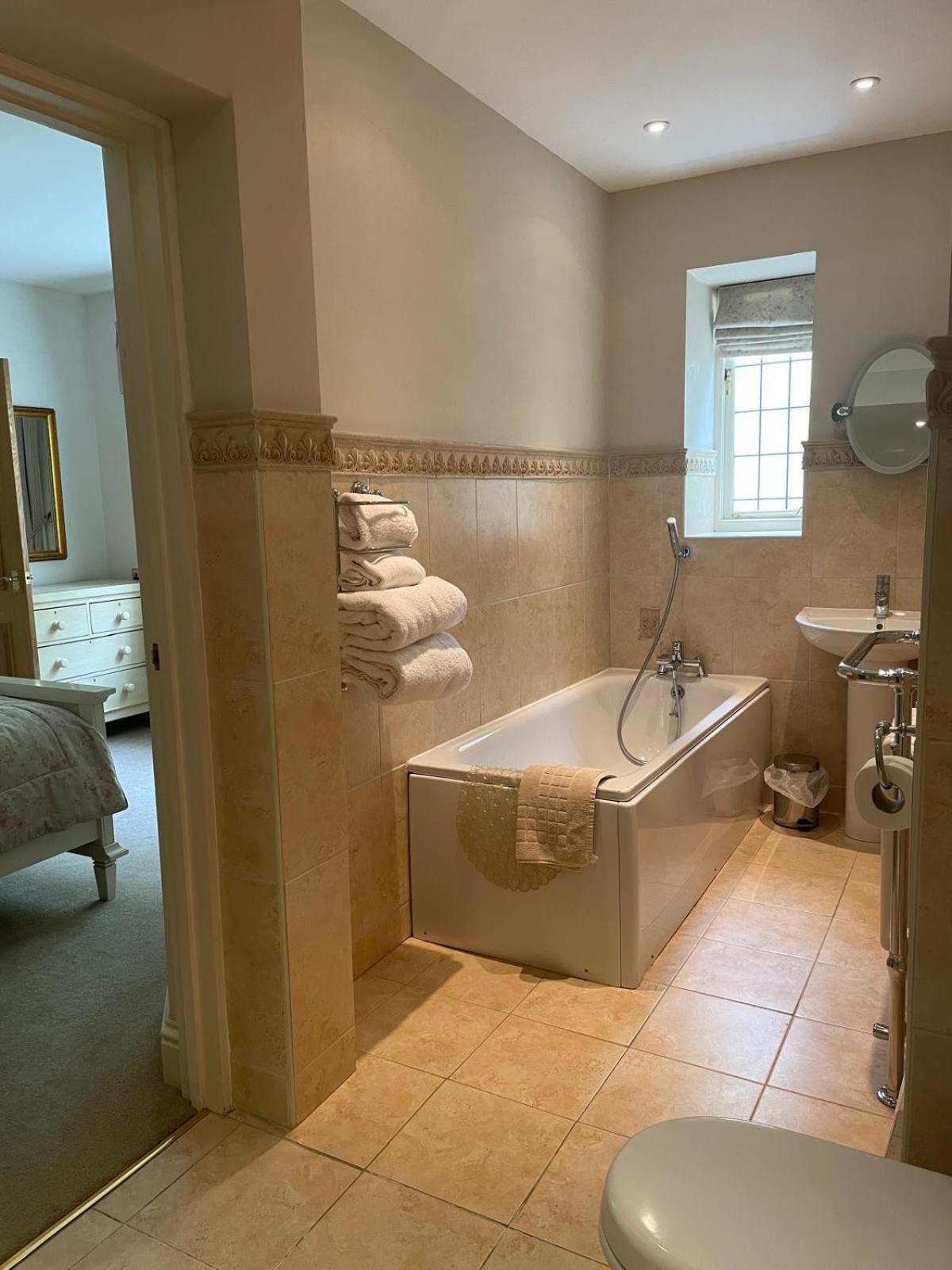 Knapp House Lodges East Anstey エクステリア 写真